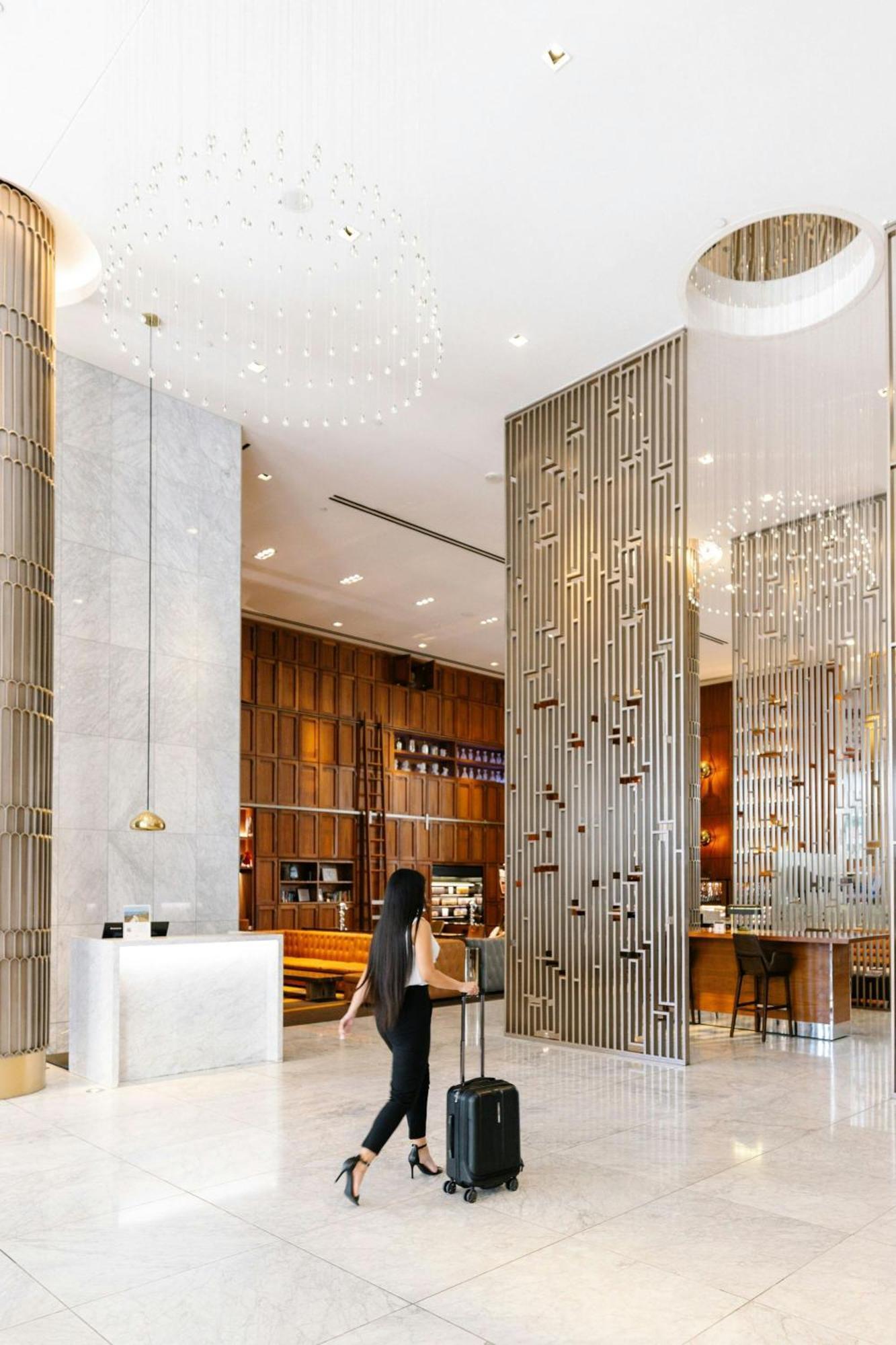 Sheraton Grand Лос Анджелис Екстериор снимка